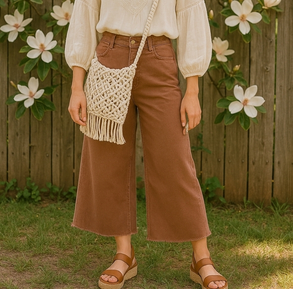 Sugar Magnolia Light Brown Wide-Leg Distressed Jeans Size Medium - Picture 1 of 8